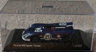 Minichamps 1:43 Porsche 908/02 #29 Steve McQueen Kamerawagen Le Mans 1/500