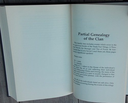 To Trade The Stars (the Trade Pact Universe, Book 3) by Julie E Czerneda 2002 HC - Picture 9 of 19