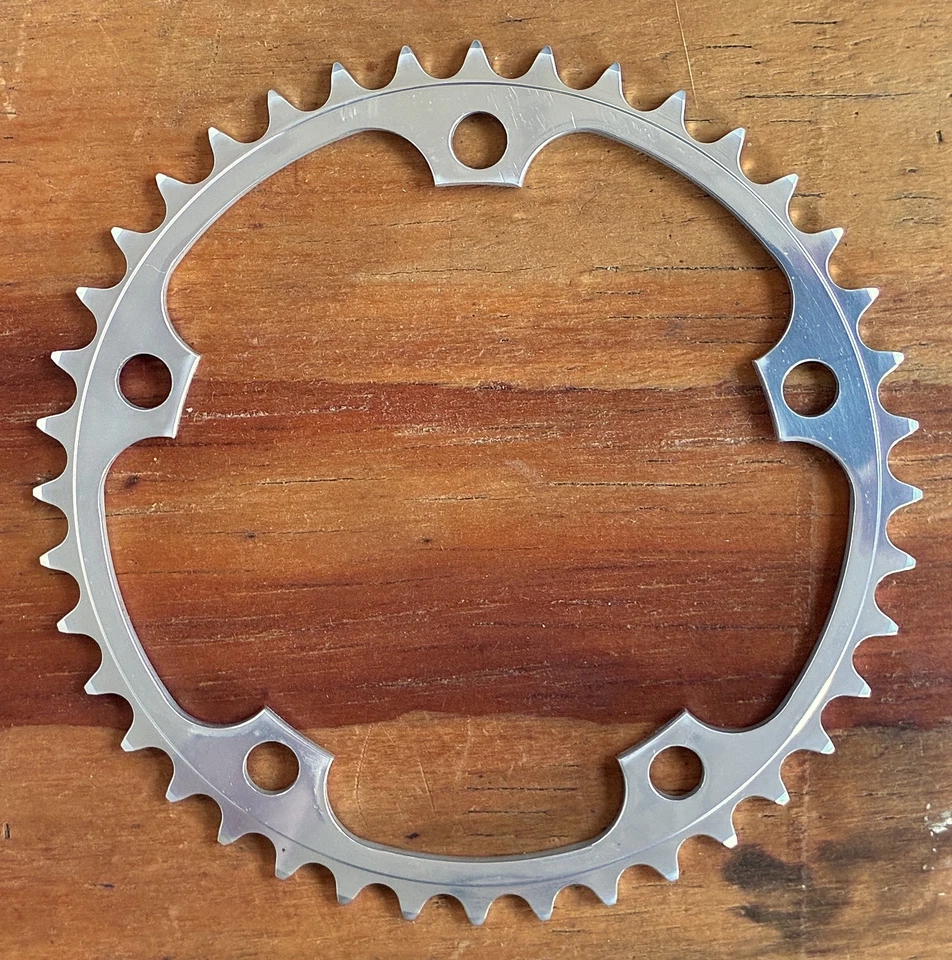 Plato de pista NOS TA Specialites 1/8" 40t 133bcd tren fijo Francia nuevo Foto 3 de 4