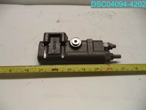 59925-001 EATON REMOTE PRESSURE COMPENSATOR 932948 AF1 2078