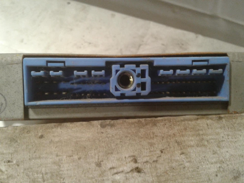 Módulo de control de transmisión usado se adapta a: Nissan Máxima 1990 transmisión inferior para Foto 2 de 4