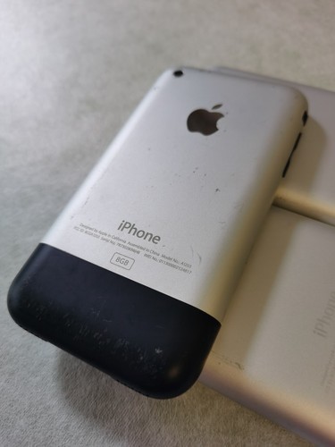 Apple iPhone 2G 1st Generation - 4 8 16GB - Black (Unlocked) A1203 (GSM) (CA) - Afbeelding 18 van 20