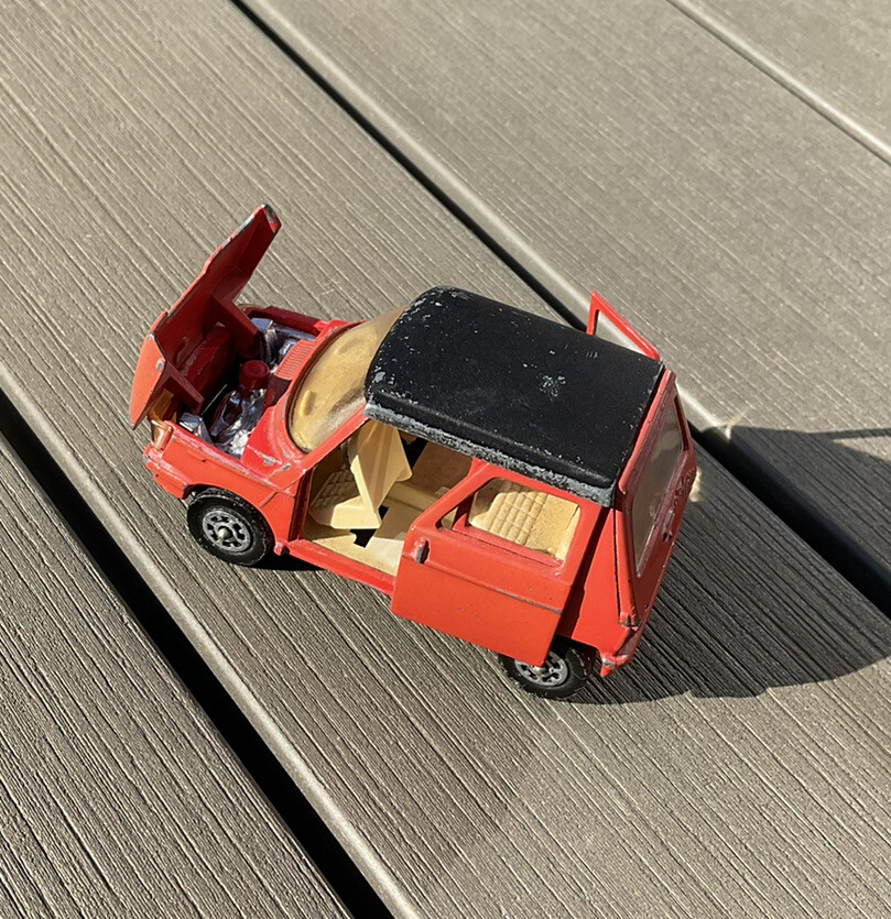 Corgi 283, Daf City Car - Free Price Guide & Review