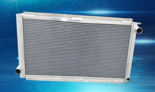 Aluminum radiator & fan For SUBARU IMPREZA WRX GC8 STI 2.0 1992-2000 MT 92 93 94 - Picture 2 of 6