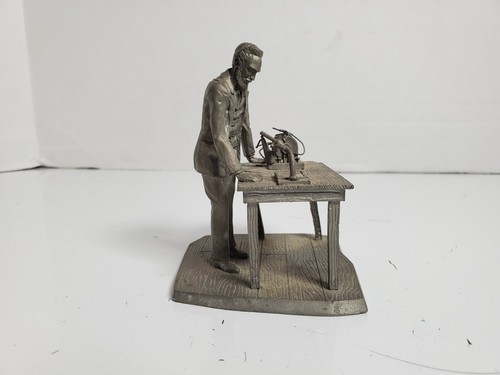 Deutsches Museum Wilhelm Conrad Röntgen Franklin Mint Pewter Statue - Picture 4 of 7