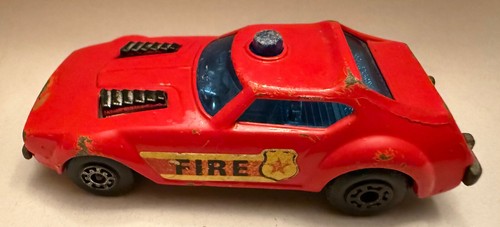 Lesney Matchbox Superfast Fire Chief No.64 Red Made In England