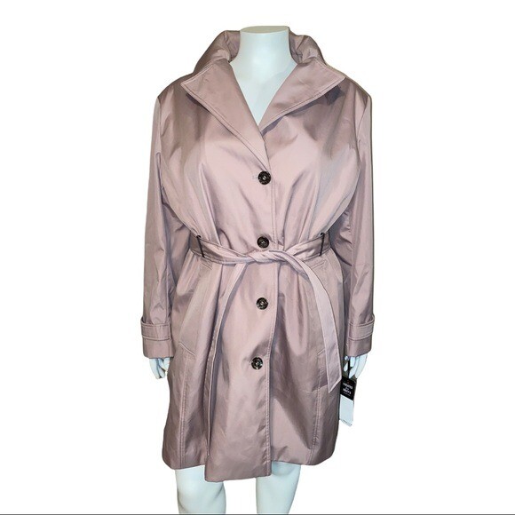 3x trench coat