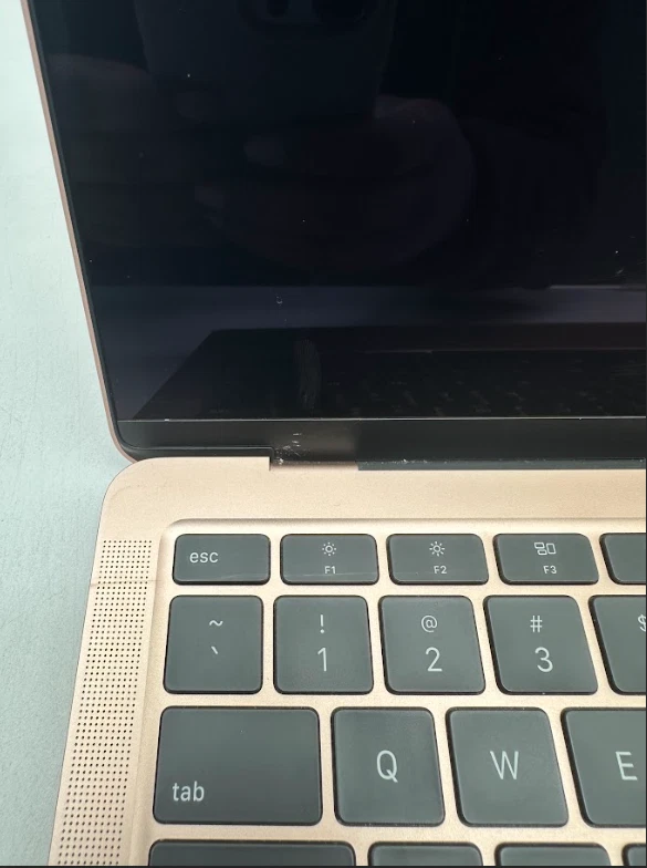 Apple MacBook Air 13 «2020 золото M1 8GB 128GB - пожалуйста, прочитайте - Изображение 2 из 4