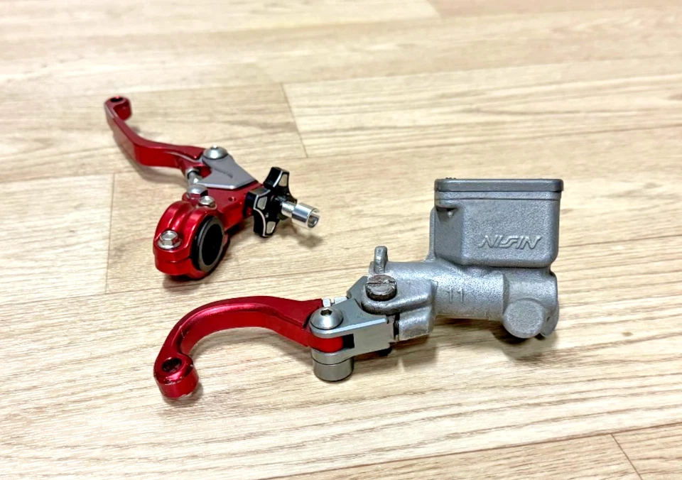 Cilindro maestro de freno delantero Nissin 1996-2007 Honda CR125R CR250R OEM *Bueno* Foto 2 de 4