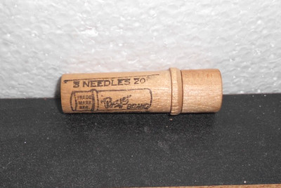 Vintage The Boye Needle Co. Wood Container with 3 Sewing Needles.