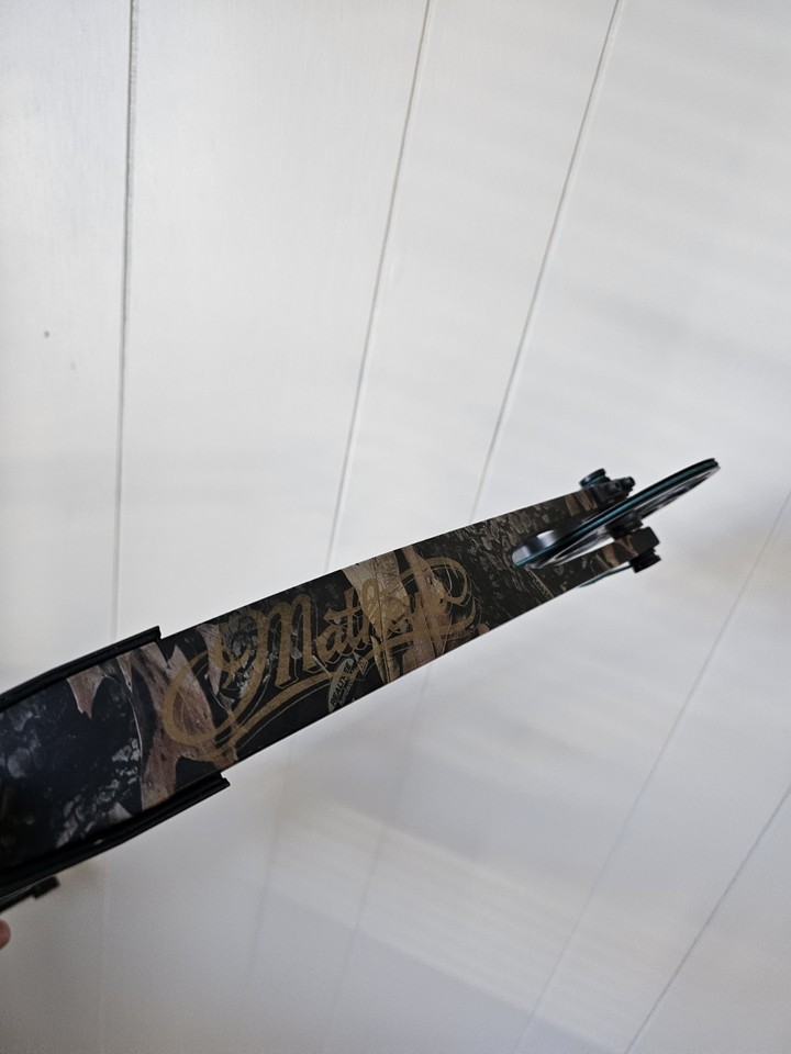 Arco Mathews Stitchback XT 29" RHL Destro - Usato Tiro Con L'arco