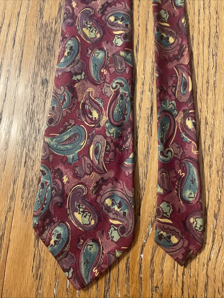 Corbata de seda de cachemira Longchamp Paris usada en excelente estado para hombre hecha a mano en Italia Foto 4 de 4