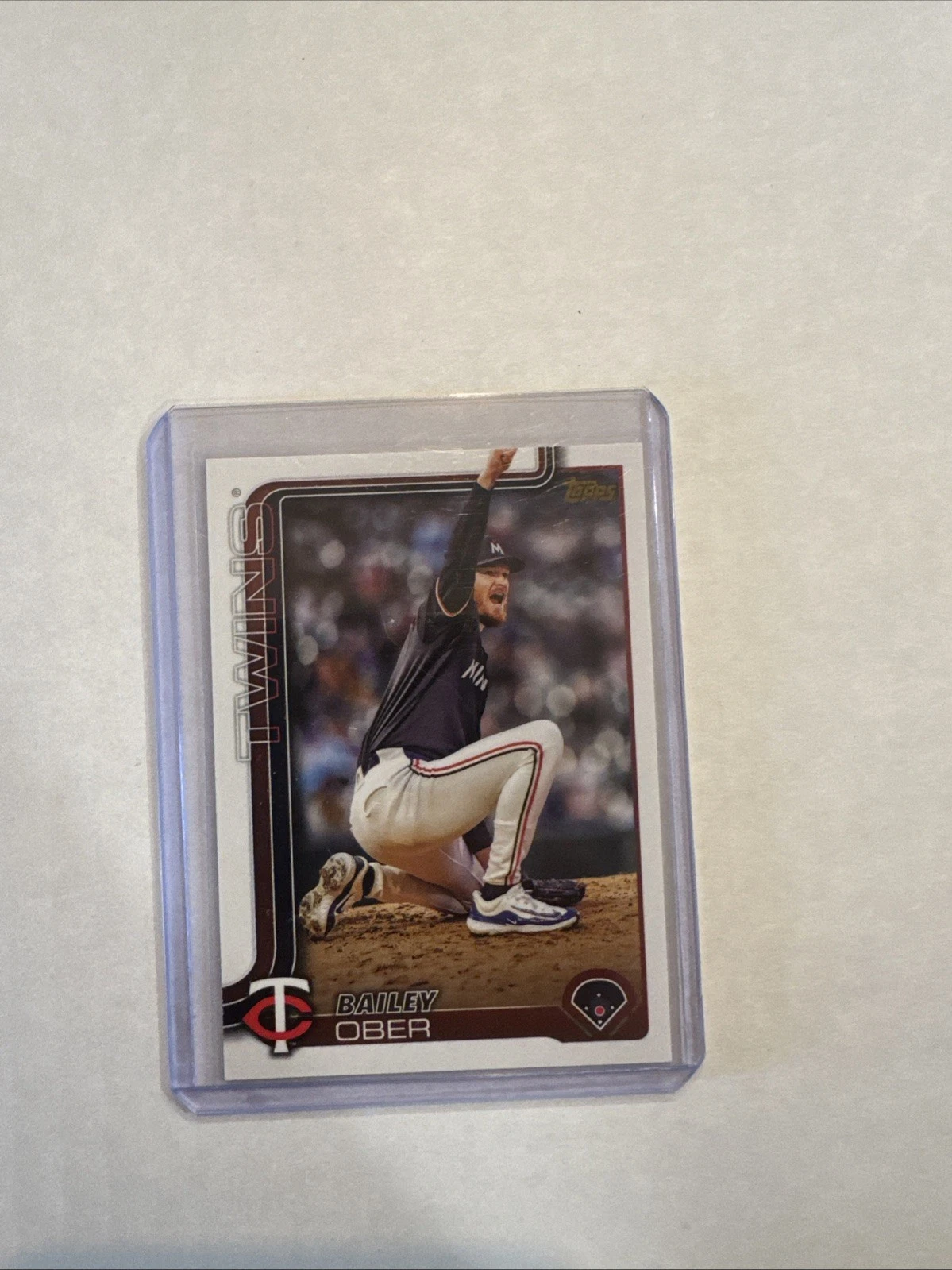 2025 Topps Series 1 Bailey Ober Golden Mirror SSP #12 - Minnesota Twins