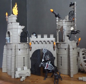 playmobil castle ghost