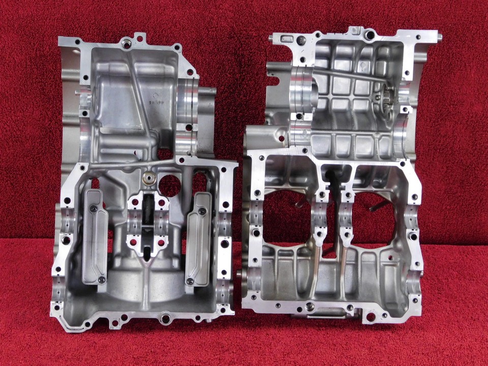 Type Block Case Engine Block Crankcase / Cases *NICE! Matching Numbers 04-09 GS500 ...