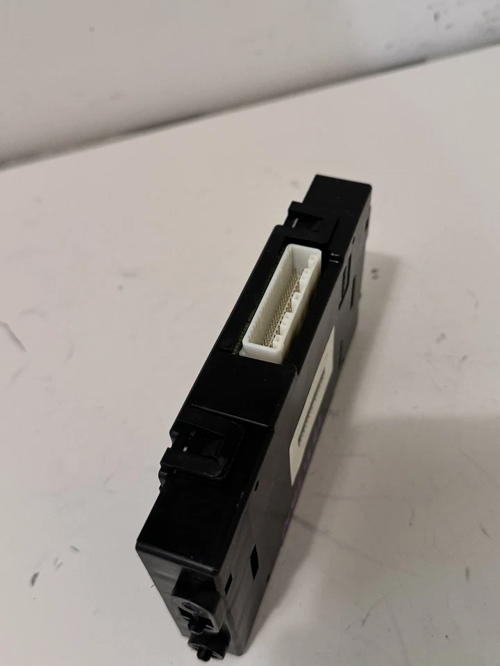 2018 NISSAN TITAN TEMPERATURE AC CONTROL MODULE OEM 277609FT0A - Imagem 4 de 4