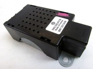5M0035570B ECU Verstärker Antenne VOLKSWAGEN Golf 6 1.6 D 66KW 5M 5P