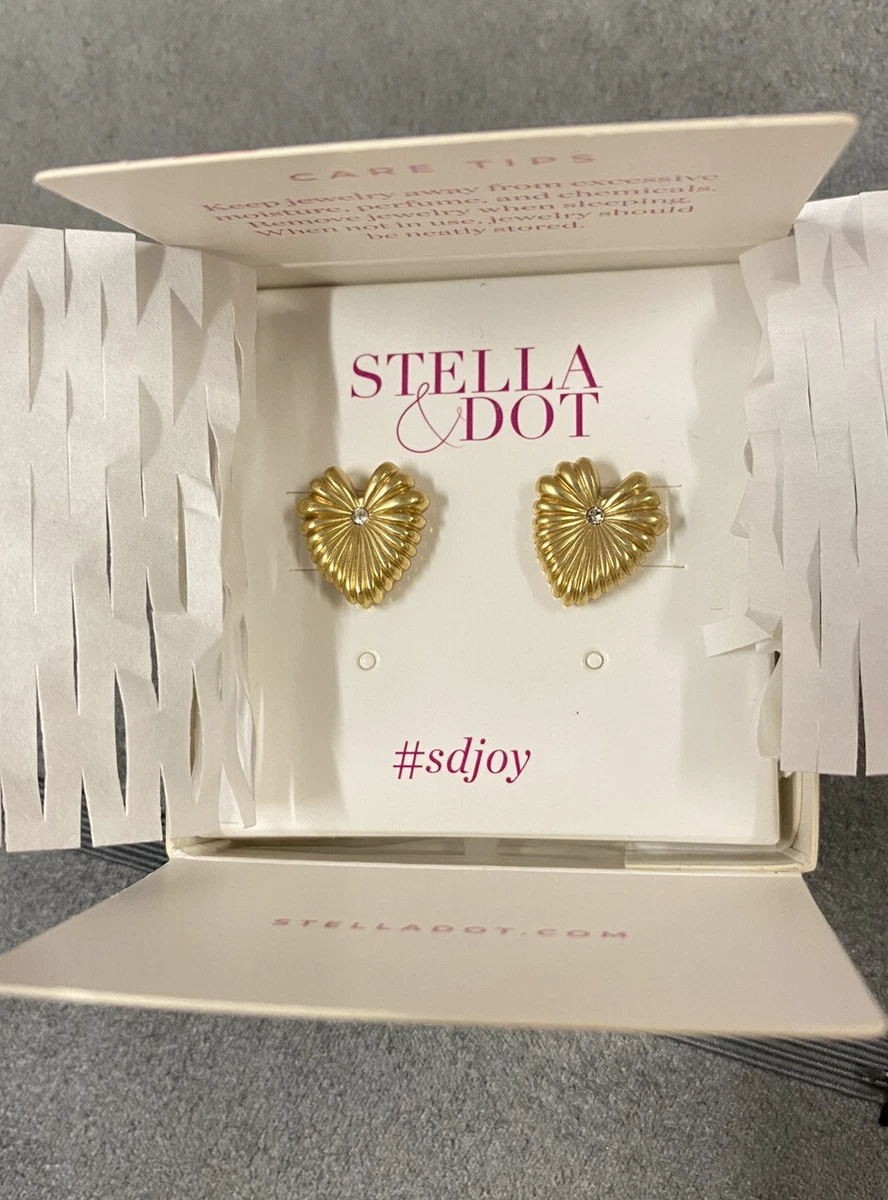 Brushed gold stud earrings deals