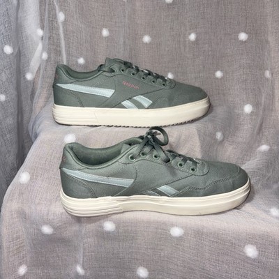 Reebok Club C Royal womens 8 Sage/Mint Green Reebok in Pink sneakers