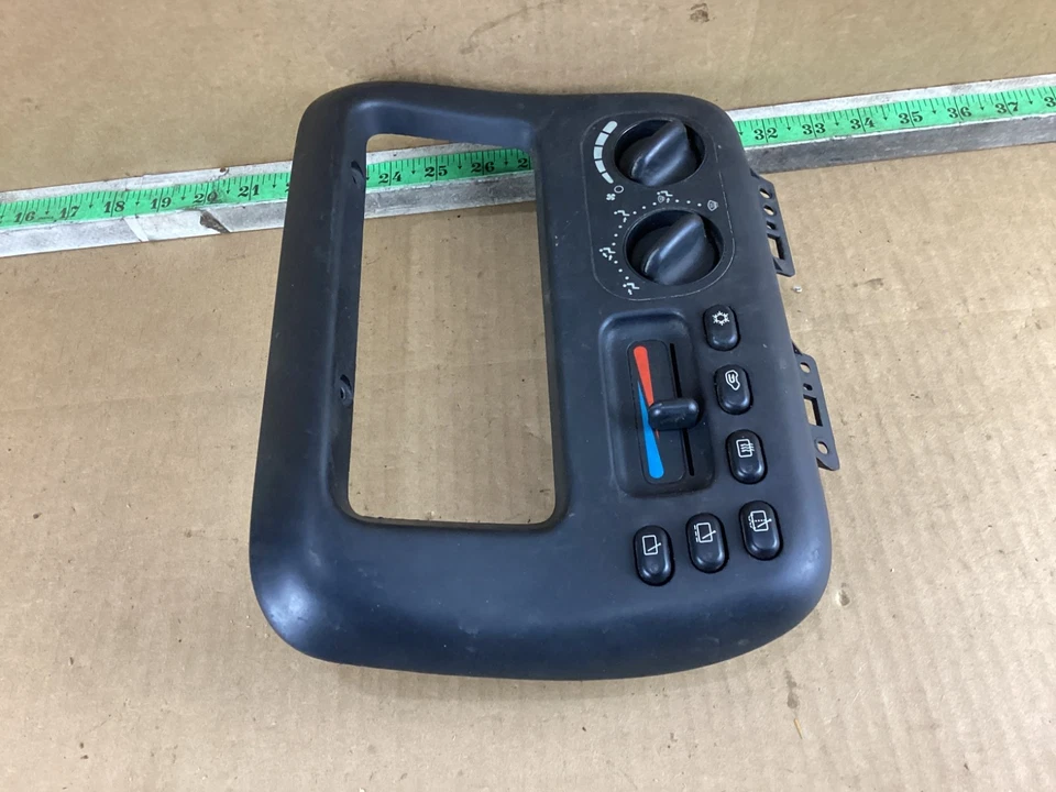 Dodge Caravan 1996 calentador de aire acondicionado temperatura climatizador panel de interruptor OEM Foto 3 de 4