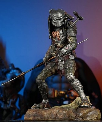 SDZ stuido Alien Vs Predator Wolf Predator 1/5 scale figure statue H37cm