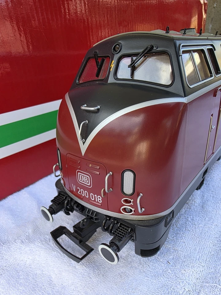 G Scale DB V200 Diesel Locomotive, (LGB 23940) - Image 4 of 4