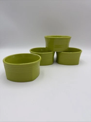 Homer Laughlin Fiesta Ware Square Bottom Soup Cereal Bowls Chartreuse Set of 4