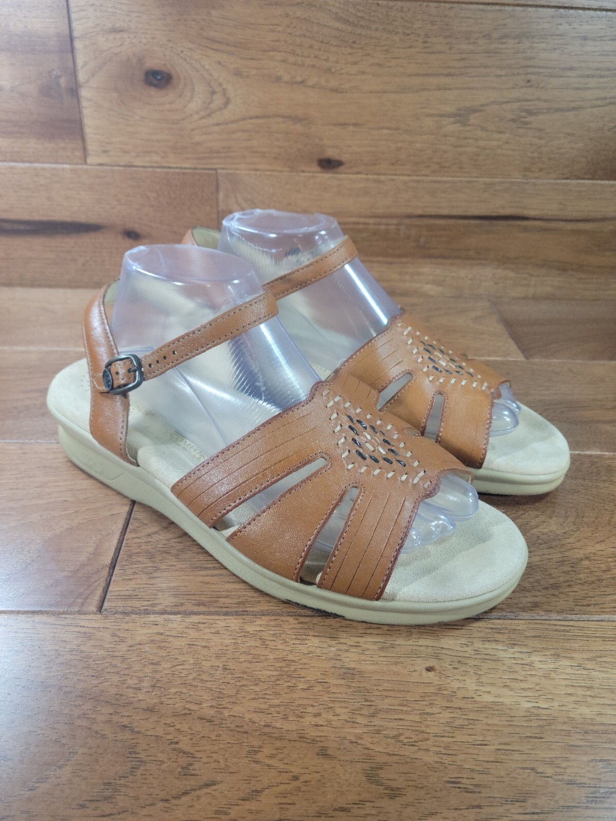 SAS 'Huarache' Womens Camel Strappy Ankle Strap Sandals SIZE 10 EX