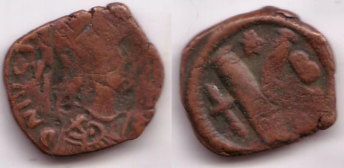 Mystère 1/2 follis de Justinien (527-565 AD) - buste casqué droit - Photo 1/1