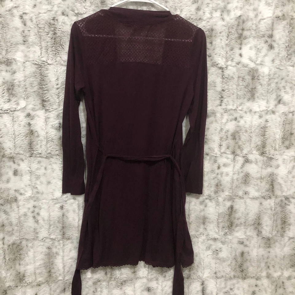 Ropa de dormir tejida Aerie, bata de manga larga XS para mujer albornoz granate Foto 2 de 4