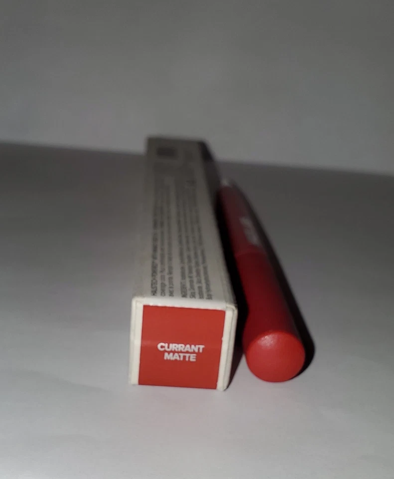 Lápiz labial Haus Labs de Lady Gaga le Monster carmesí mate tamaño completo nuevo en caja Foto 2 de 4