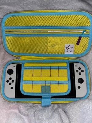 Nintendo Switch OLED Model HEG-001 Handheld Console - 64GB - White