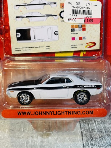 Johnny Lightning 70 1970 Schumacher Dodge Challenger Racing Legends Mopar Car - Picture 2 of 4