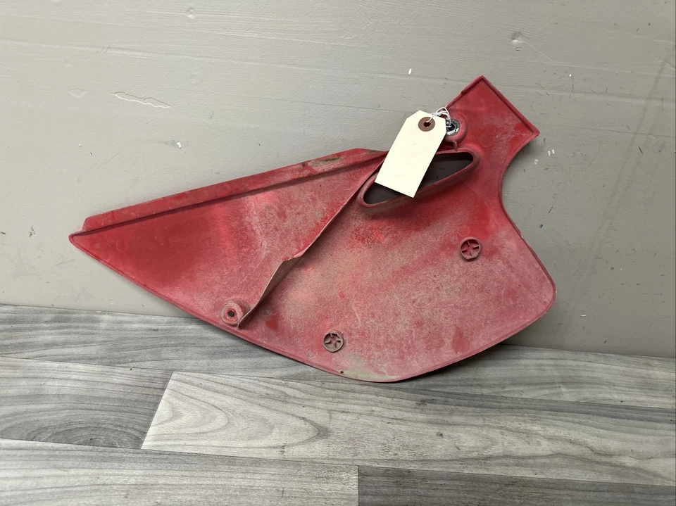 1995 ATK 605 DSES RIGHT SIDE PANEL PART # 060014 - Image 2 of 3