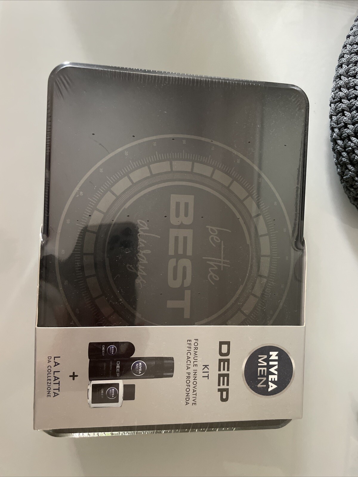 Nivea Men Sensitive Schiuma da Barba Dopobarba Deodorante Kit Anti Irritazioni