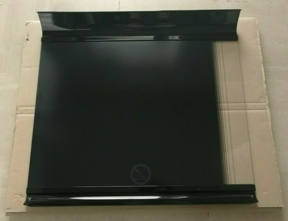 Coperchio 60cm in vetro AKL799/NB per piano cottura 481931018554 Whirlpool Ignis - Immagine 2 di 2