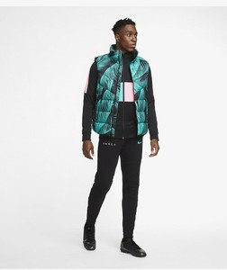 nike down fill windrunner vest