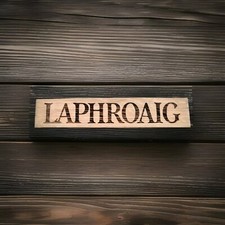 Laphroaig WHISKY BAR Barschild Fassdaube