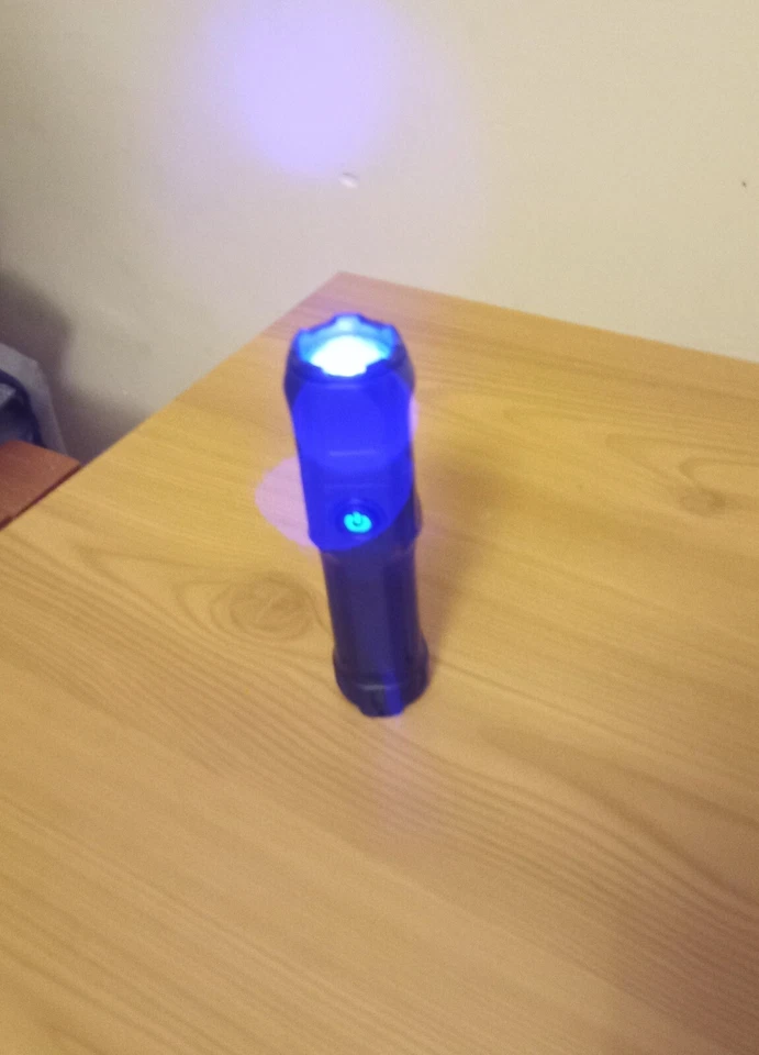 UV Ultraviolet Torch Flashlight Rechargeable Pocket Waterproof UK - Image 2 of 4