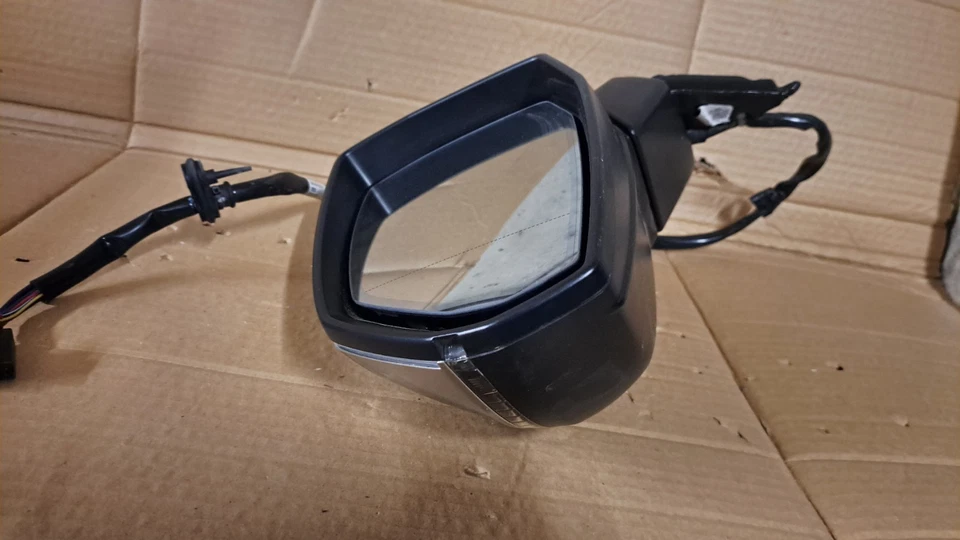 Ricambi Usati Specchio Specchietto Retrovisore SX Sinistro Audi Q5 FY 2017 2024 - Immagine 4 di 4
