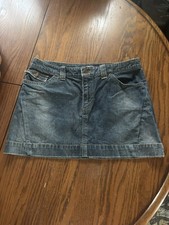 VTG Y2K American Eagle Low Rise Denim Mini Skirt Size 8