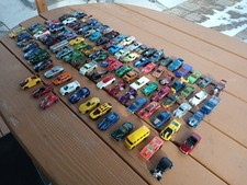 Hot Wheels, Matchbox, Others Lot of 100 Vehicles 1/64 scale Lot 3