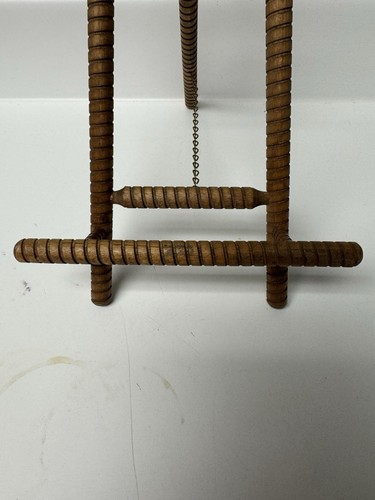 Vintage Retro Natural Wood Corkscrew Picture Easel, 8.75" Tall - Picture 9 of 9