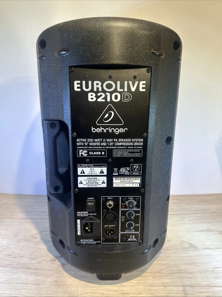 Behringer B210D Eurolive Active 200W 2-Way PA Speaker System - Image 3 of 4