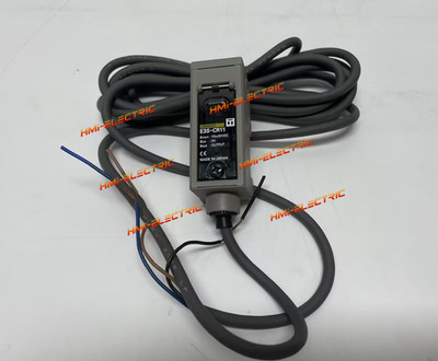  1PCS New OMRON E3S-CR11 Photoelectric Switch Sensor 10-30VDC