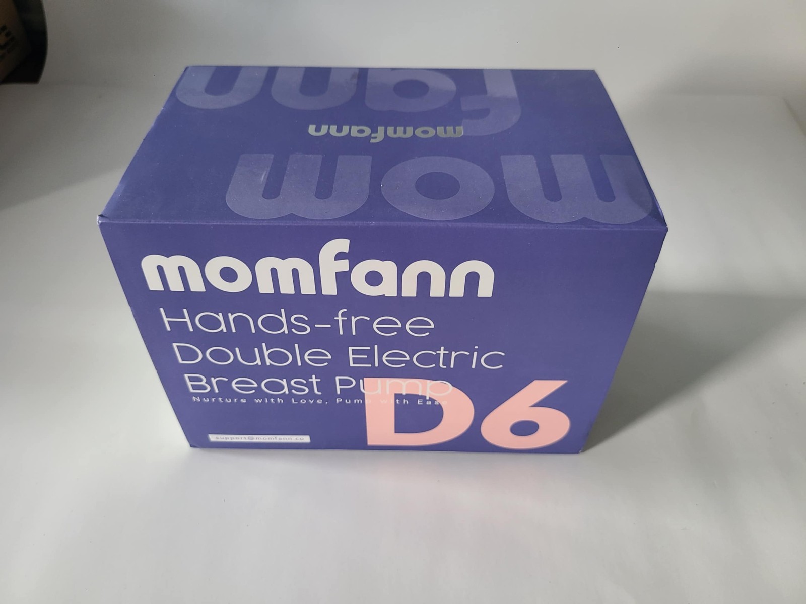 MOMFANN Hands-Free Double Electric Breast Pump D6  Sealed