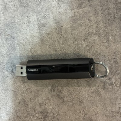 SanDisk Extreme PRO 128GB USB 3.2 Flash Drive SDCZ880-Unused- Out Of Box