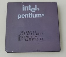 Vintage Rare Intel Pentium A80502133 SY028 Processor Collection/Gold