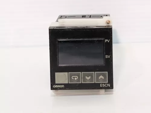 Omron E5CN-Q2MTC-500 Temperature Controller, Panel Mount, Screw Term., 100-240V