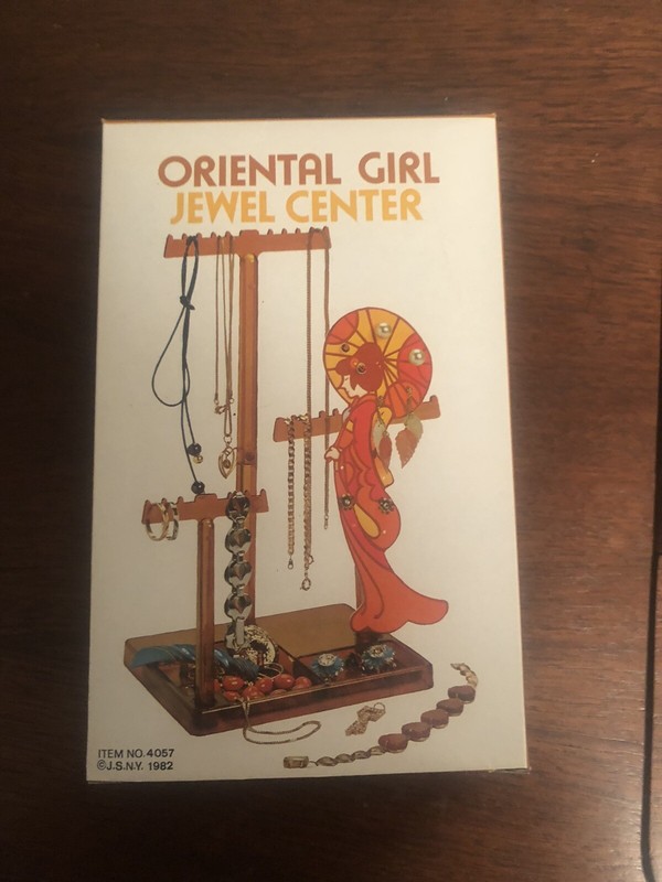 oriental girl jewel center vintage jewelry stand J.S.N.Y 1982